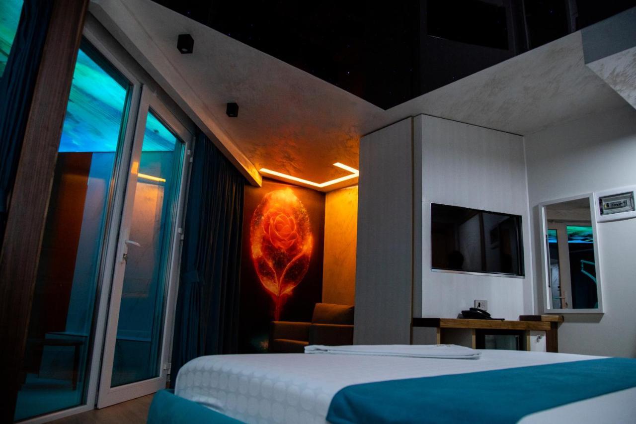 One 4* Durres