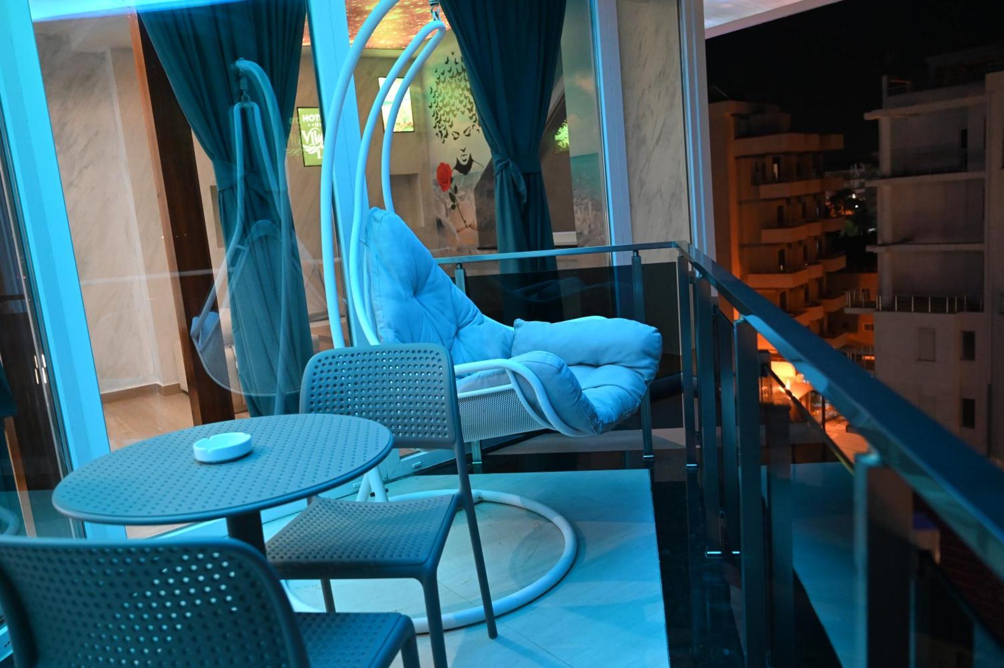 Hotel One 4*