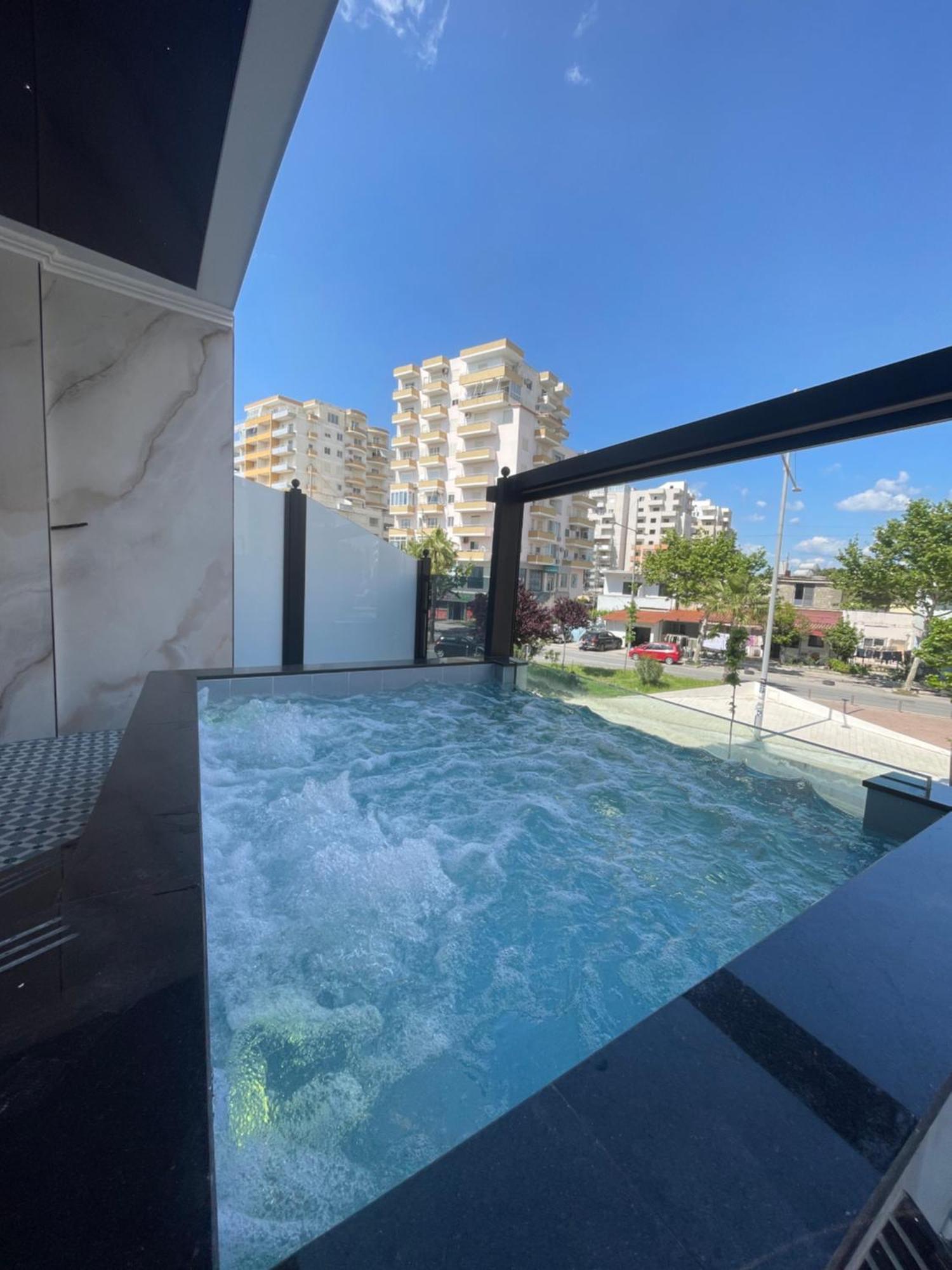 One Hotel 4*