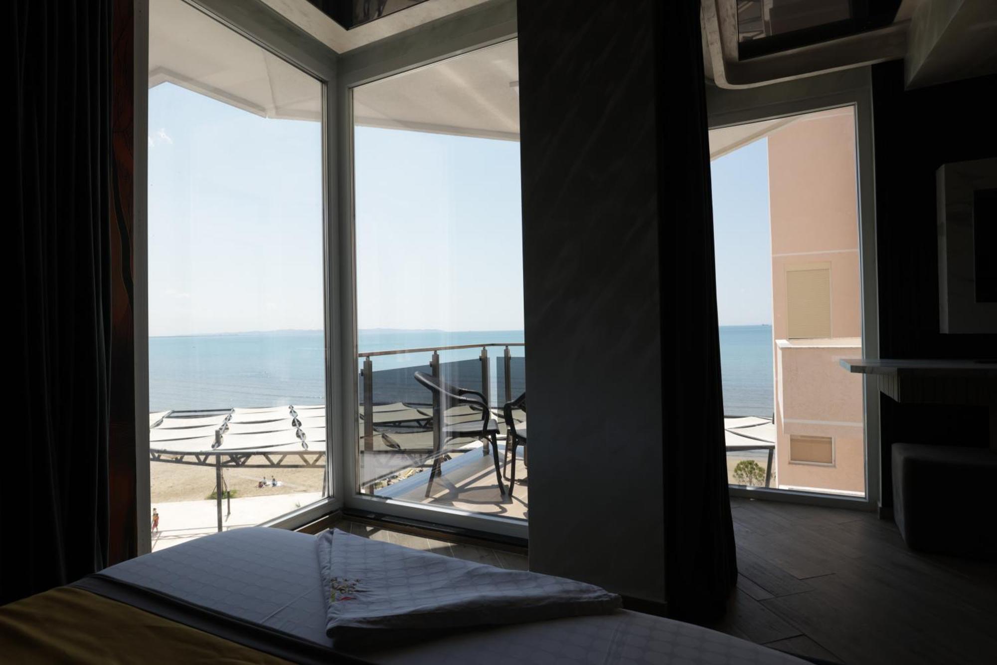 One Hotel 4*