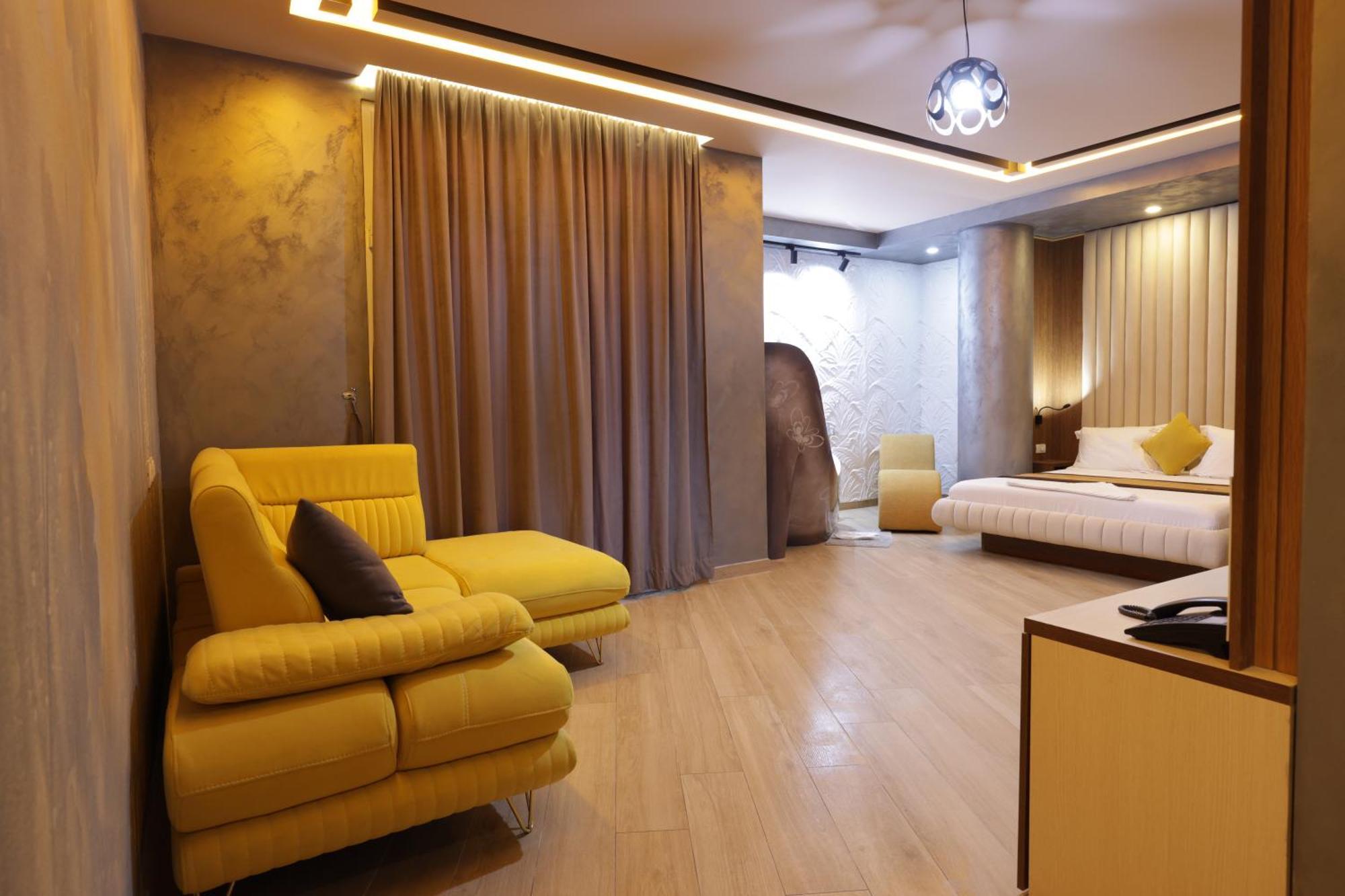 Hotel One