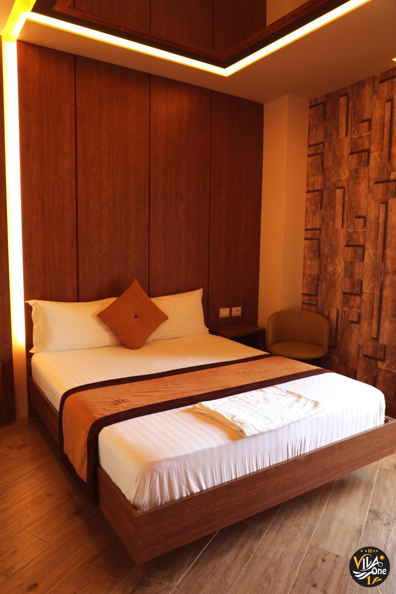 Hotel One