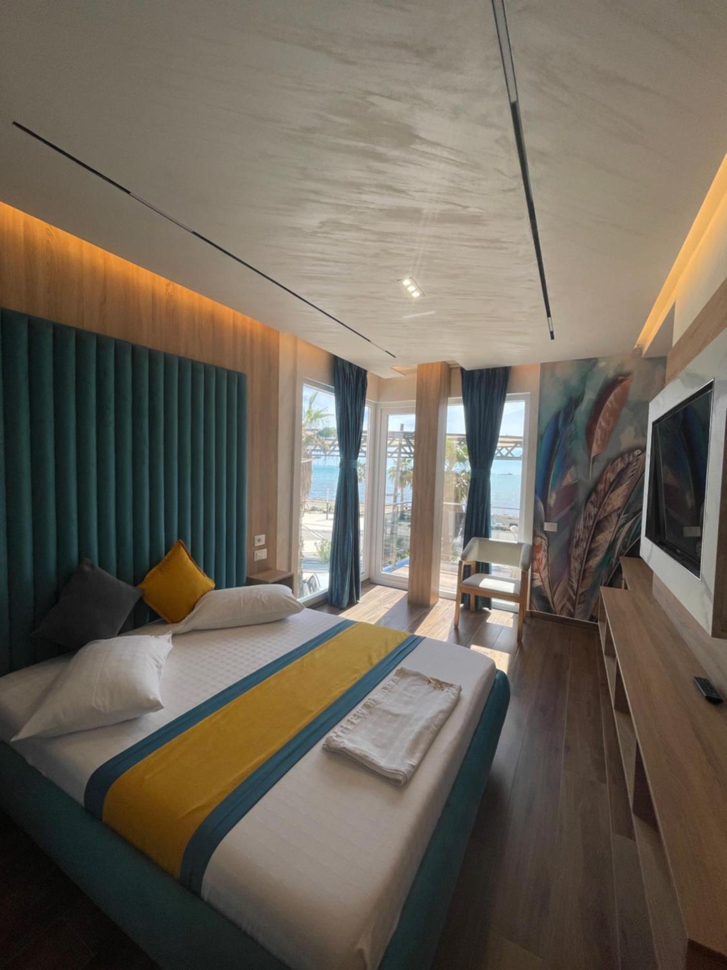 Hotel One 4*