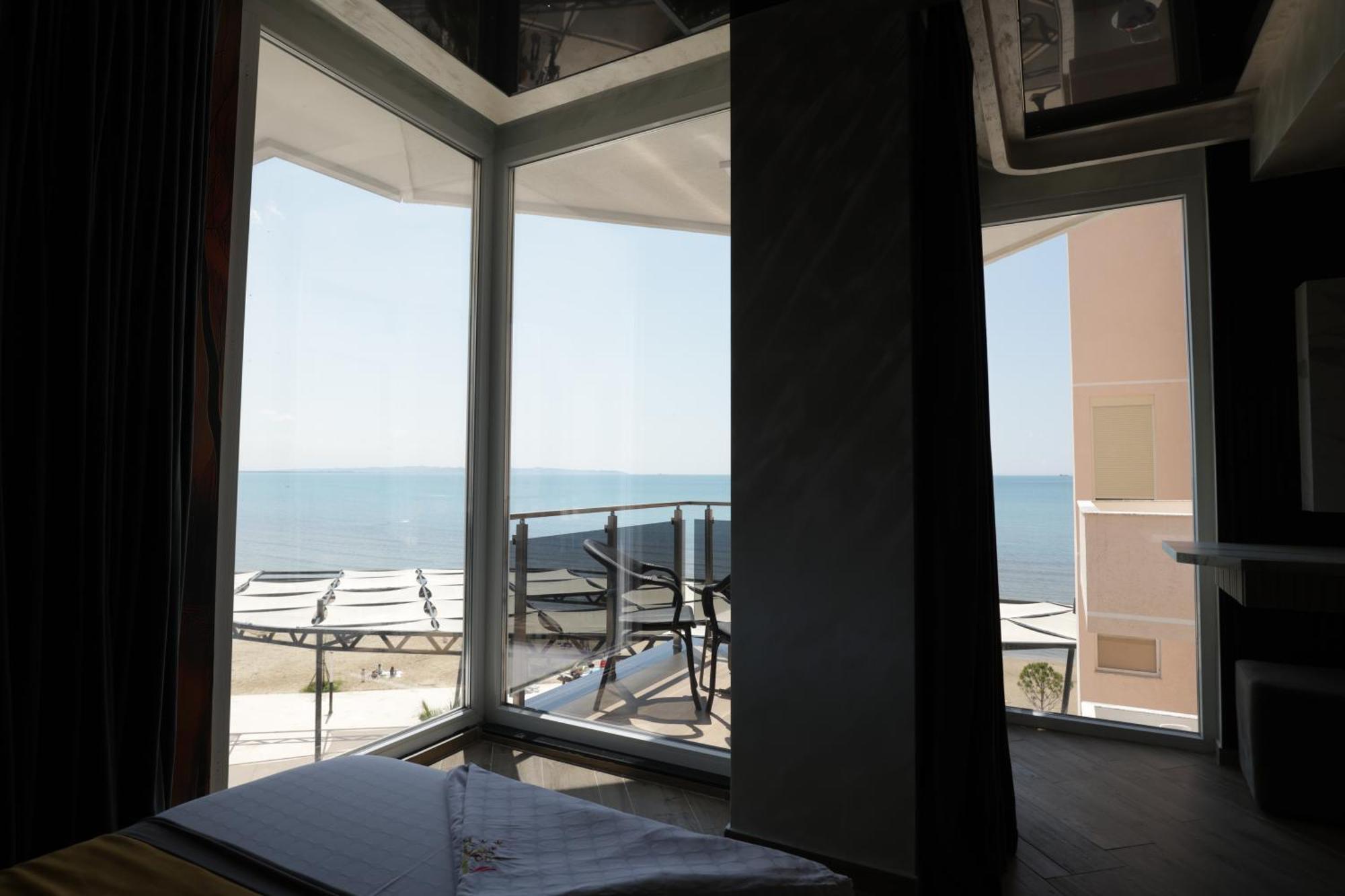 One Durrës